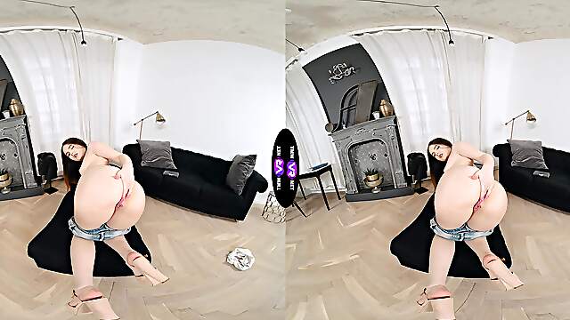 A sexy girl in high heels plays with her pussy in vr